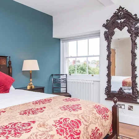 Georgian Townhouse *