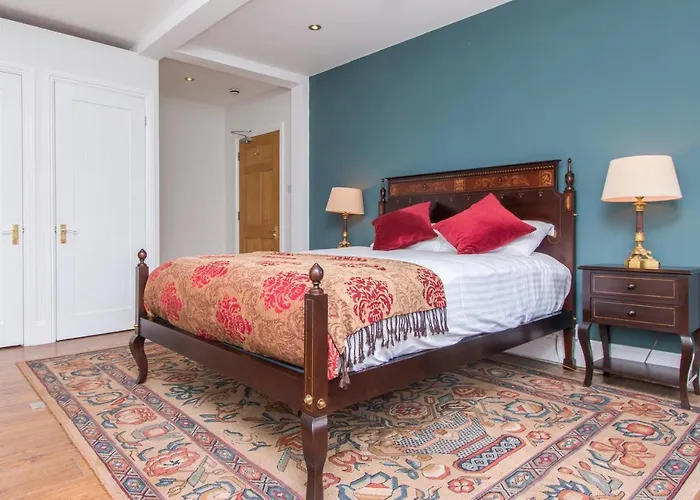 Georgian Townhouse *